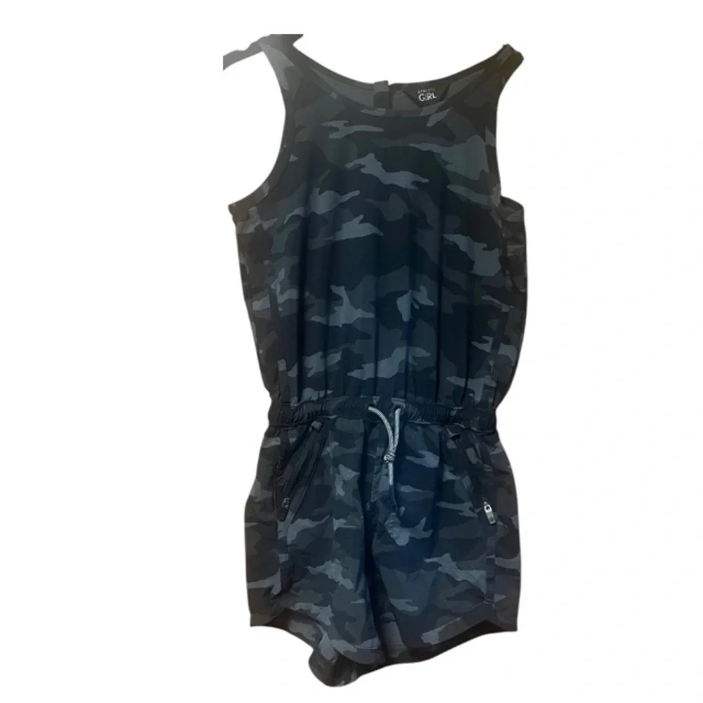 Athleta Girl On The‎ Go Camo Shorts Romper
